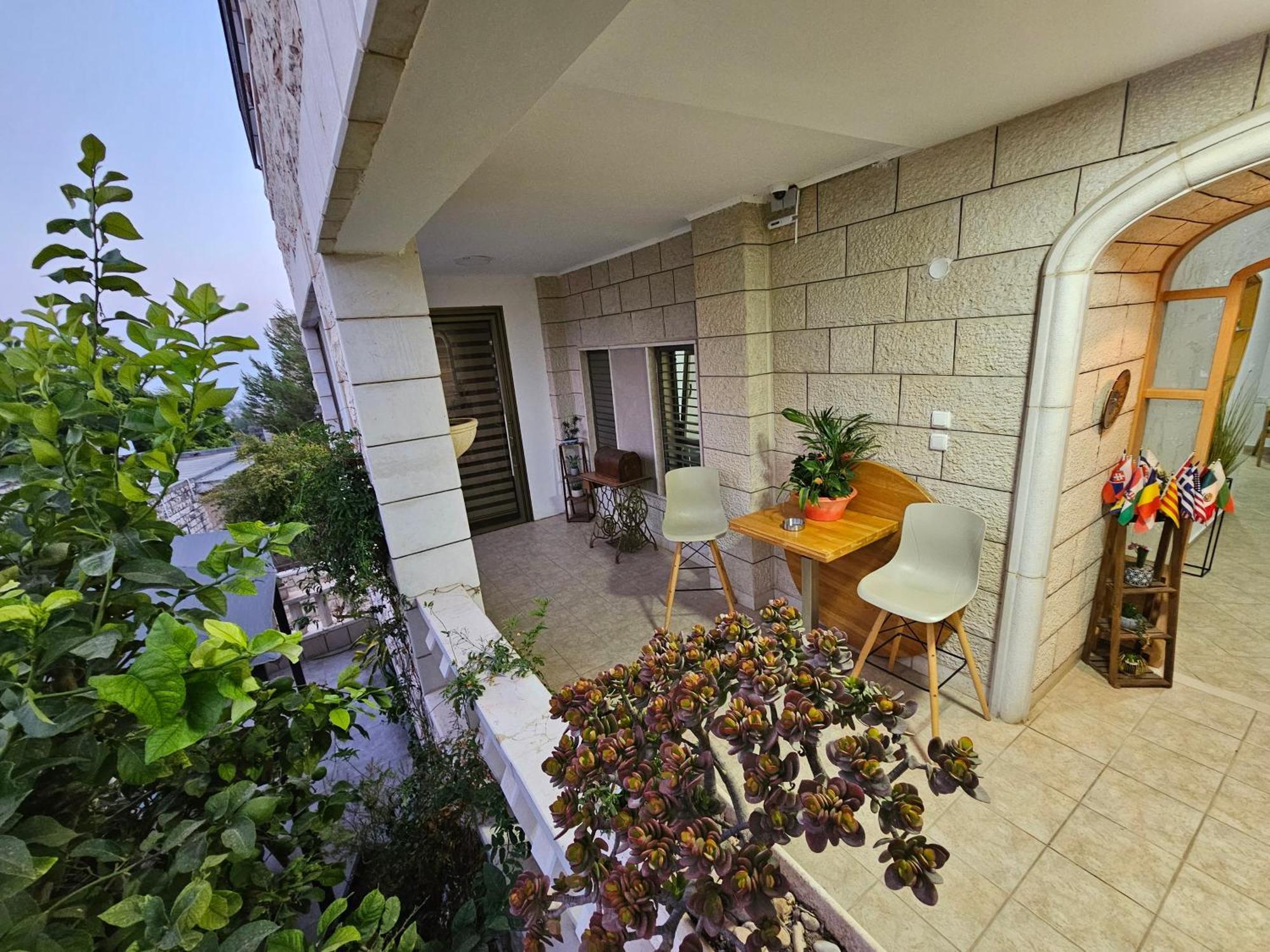 Maria'S Guesthouse - Uphill View Of Nazareth F Extérieur photo